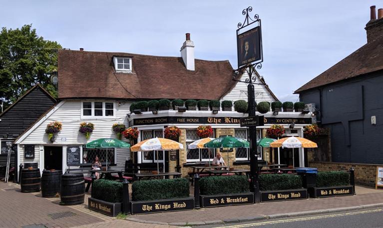 The Kings Head Hotel Бексли Екстериор снимка